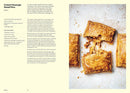 Small Batch Bakes: Baking cakes, cookies, bars and buns for one to six people by Edd Kimber